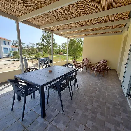 Xi House *